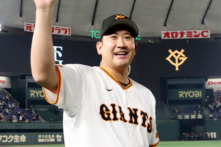 35歳でMLBオリオールズへの移籍が決まった巨人の菅野智之。大学時代からその姿を見続けたベテラン記者が振り返る当時の記憶は…？ ／ photograph by JIJI PRESS