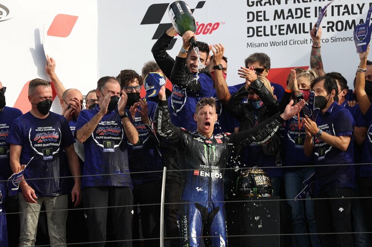 photograph by Satoshi Endo