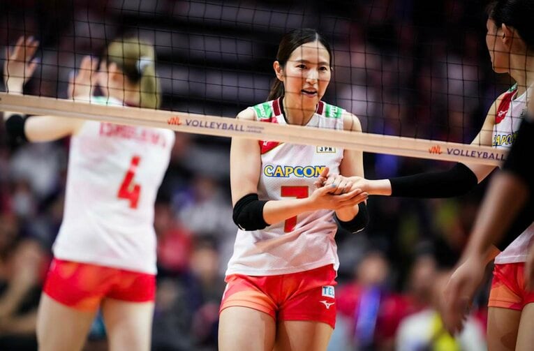 栄絵里香（VNLタイ戦）　©︎Volleyball World