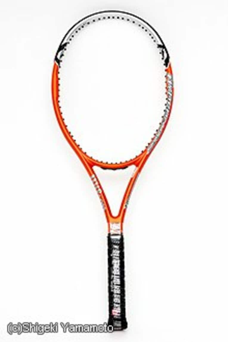 HYPER HAMMER（ハイパー・ハンマー）5.2
・使用時の年齢 12歳（2002年）
・使用時の主な戦績 松岡修造氏主催の男子有望ジュニアを対象とした選抜強化合宿「修造チャレンジ」に、最年少で参加。
・素材 ハイパーカーボン＋グラファイト＋ケブラー
・全長 27.25インチ  重量 275～290g
・フェイス面積 95平方インチ
・販売当時の定価32000円 