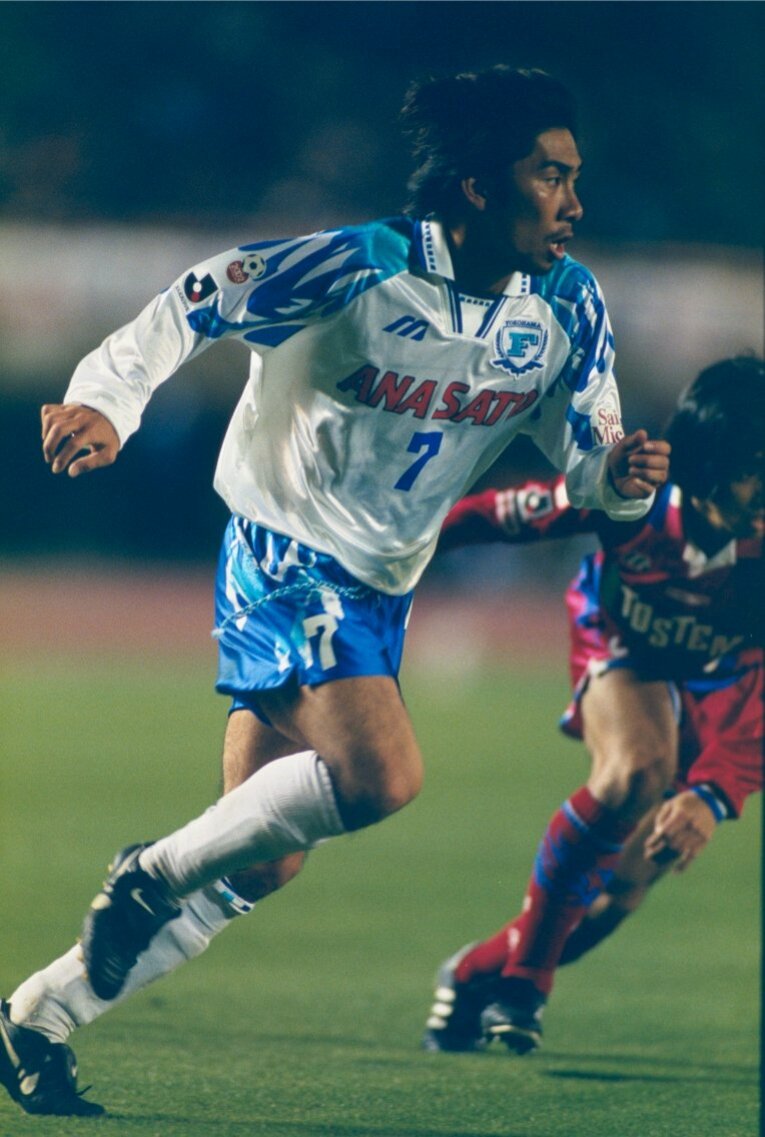 90年代の前園　©Sports Graphic Number