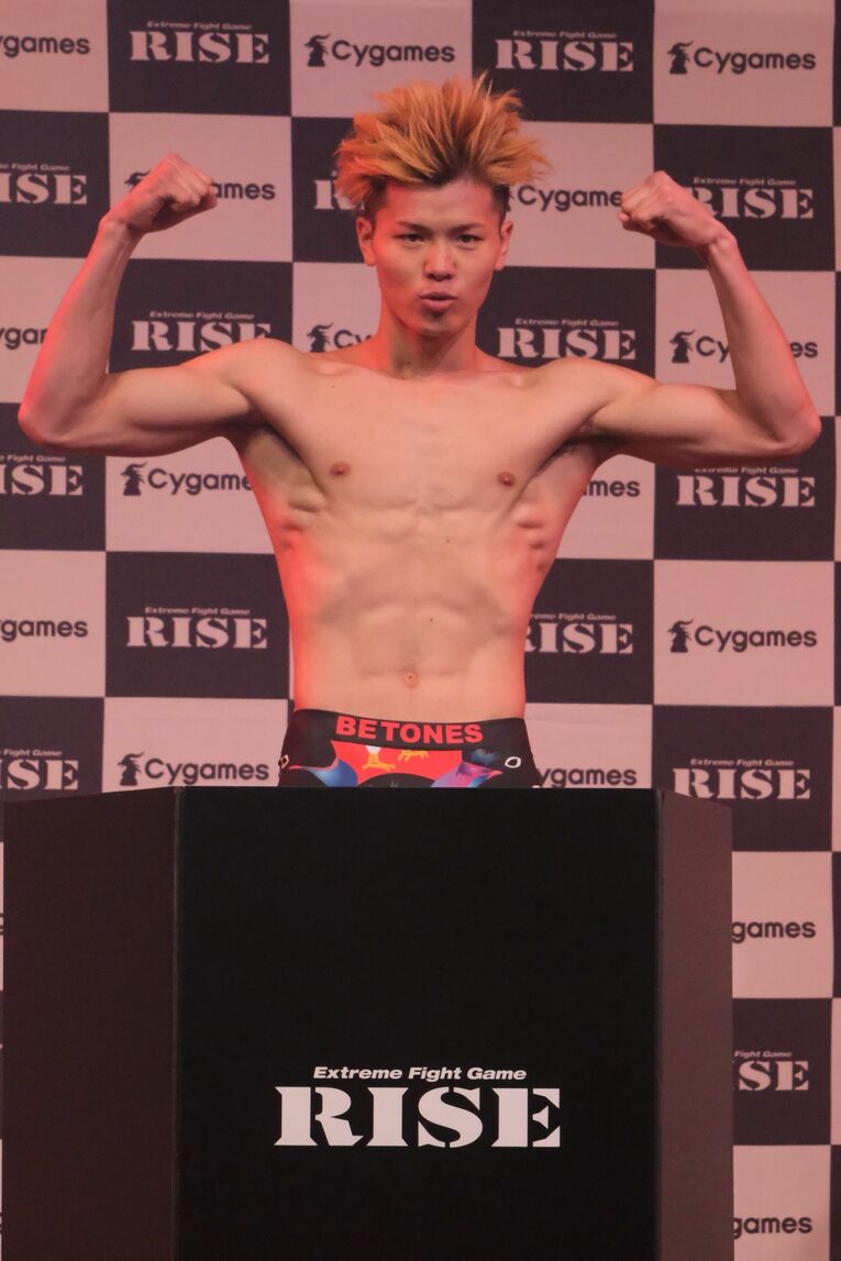 前日軽量の様子　©Norihiro Hashimoto