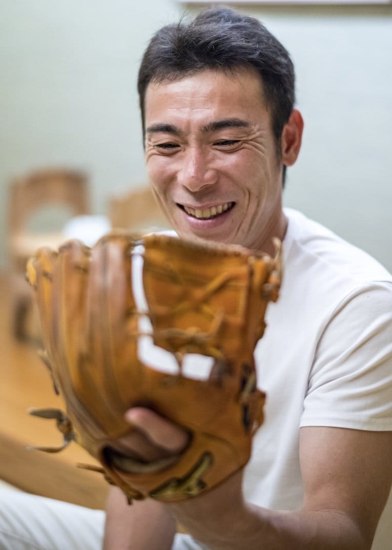 中日の荒木雅博コーチ　©Takuya Sugiyama