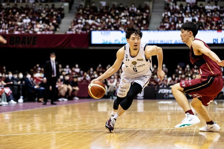 チャンピオンシップMVPに輝いた比江島　©B.LEAGUE