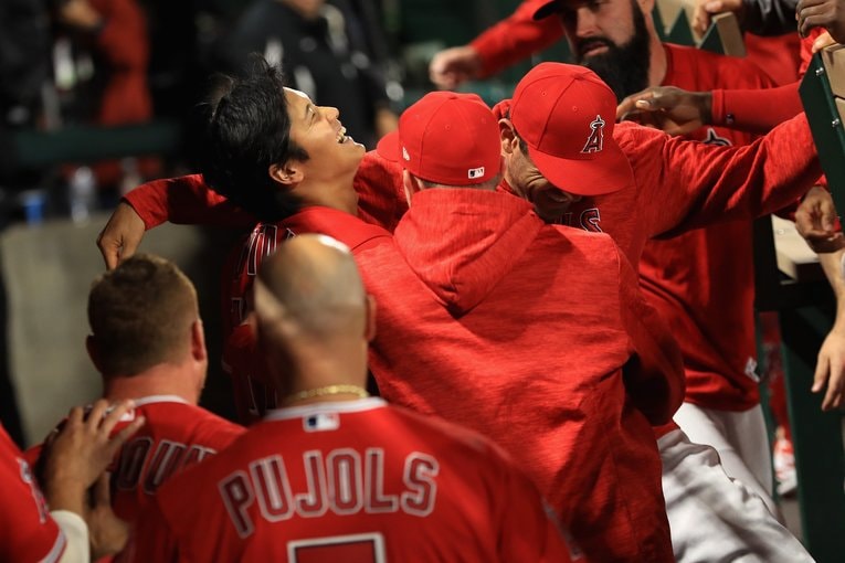 2018年4月3日、メジャー初ホームランを放つ　(C)Getty Images