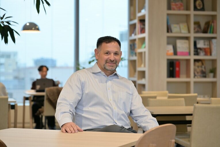 来日したジェフ・フレッチャー記者　©︎Hideki Sugiyama