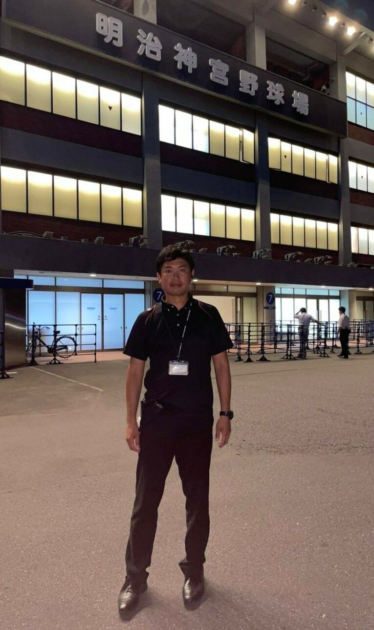 現在は明治神宮外苑の野球場販売部の主任となった古畑和彦さん