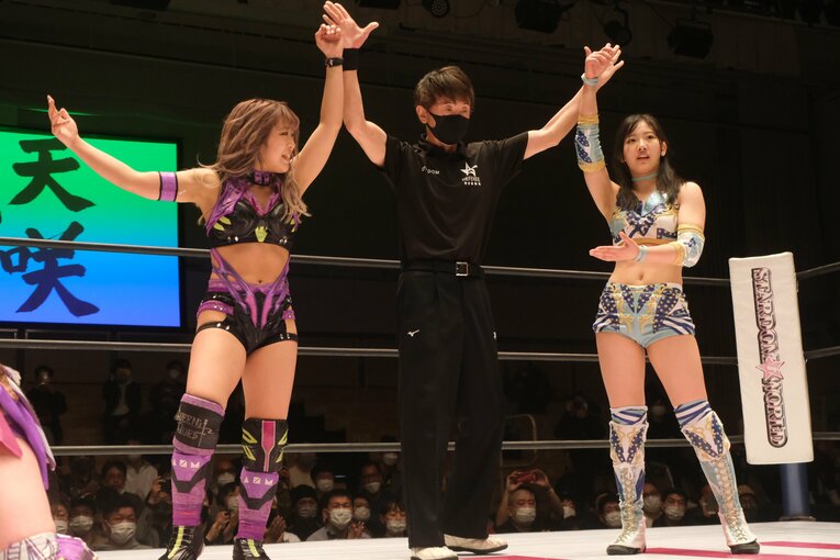 天咲光由19歳が観客のハート撃ち抜く“破格”デビュー！ 靭帯断裂から復帰の飯田沙耶は「自分は泥団子」 スターダム“生え抜き”たちの未来(65)