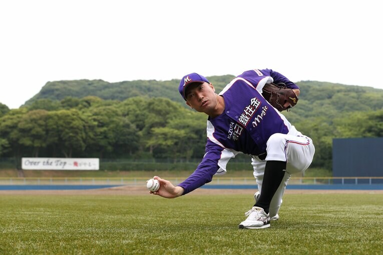 現在は日本製鉄かずさマジックで監督を務める渡辺の父・俊介さん　©︎BUNGEISHUNJU