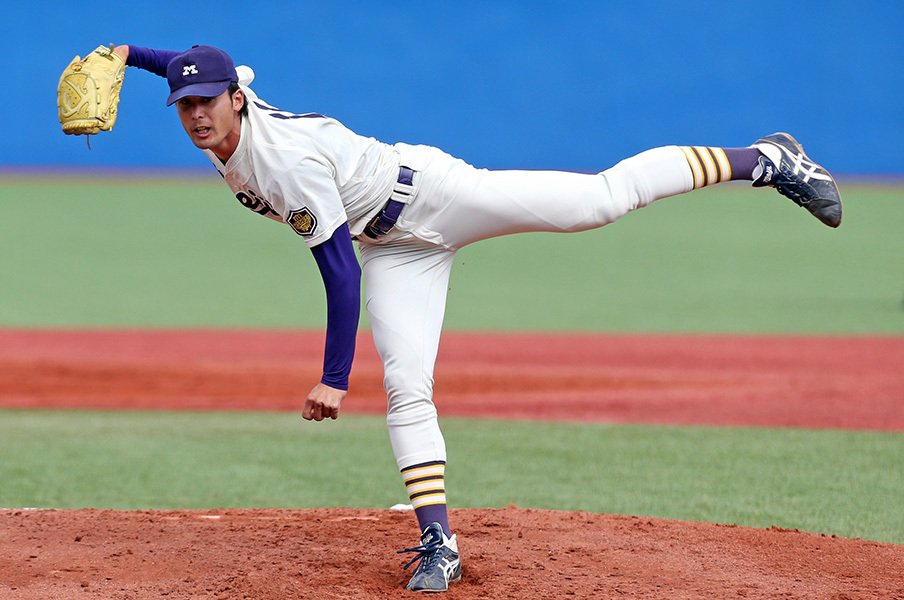 ドラフト1位候補の直球と“精緻さ”。受けて分かった上原健太の「強み」。<Number Web> photograph by NIKKAN SPORTS