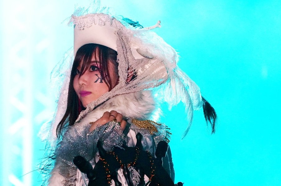 KAIRIの鼓膜が破れ、スターライト・キッドも流血…「痛みがうれしいね」スターダム“両国国技館の激闘”で2人は何を伝え合ったのか?<Number Web> photograph by Essei Hara