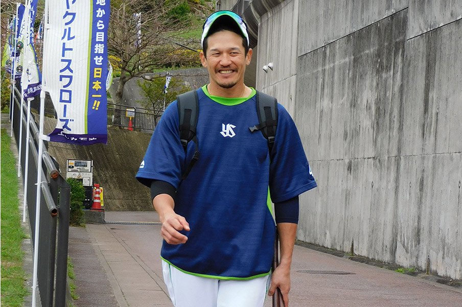 「全部追いかけてしまうからね」ヤクルト・坂口智隆はなぜ積み上げた“知識”を捨てる気なのか? <Number Web> photograph by Haruka Sato