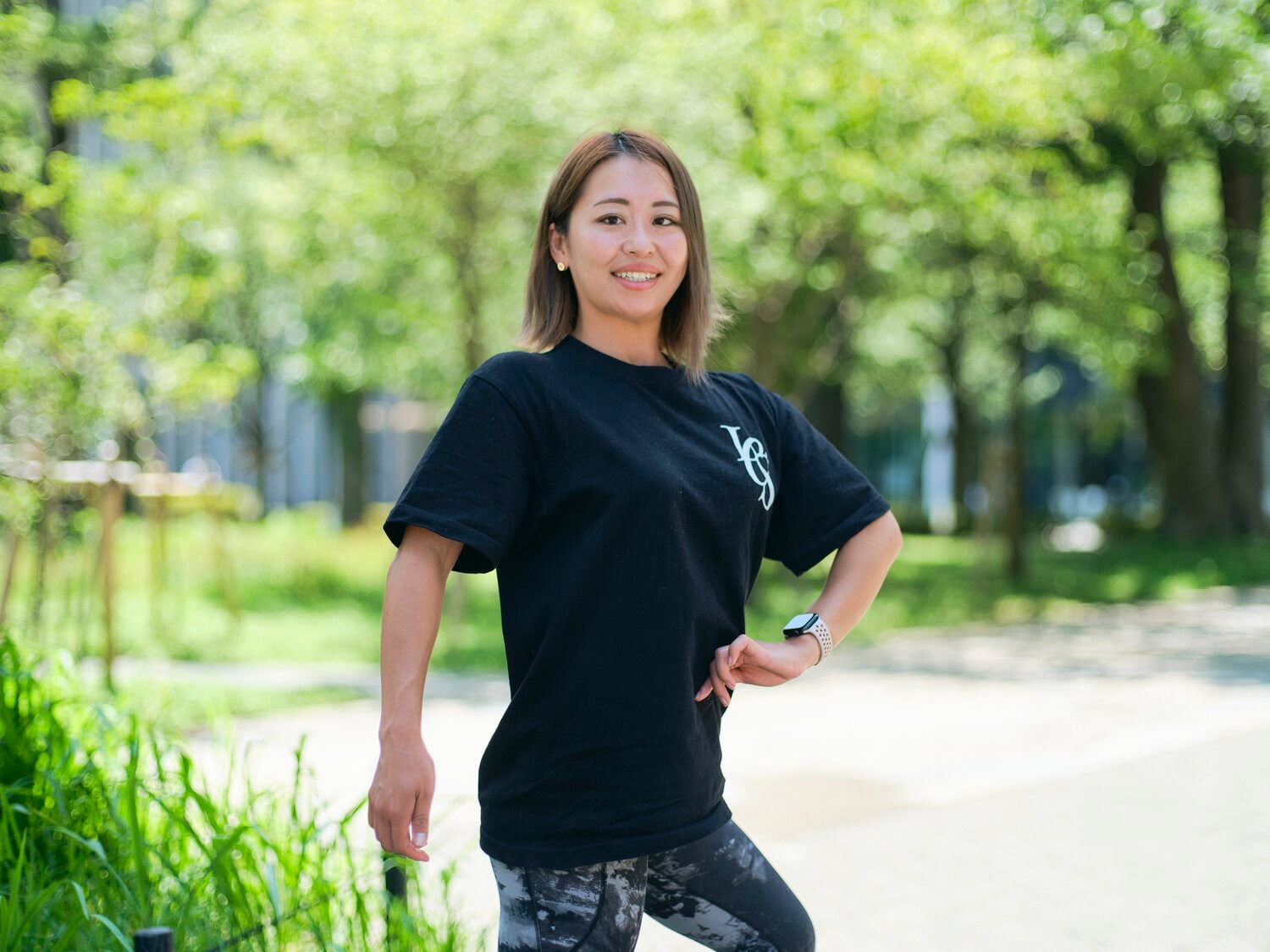 藤澤さんのトレーナーを務めたマムシ〇口子（まむしまるくちこ）さん。2カ月であのバキバキボディを作り上げた　©Yuki Suenaga