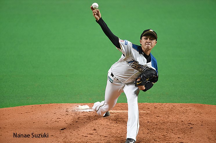 ドラフト逆転人生 過去10年の下位指名 出世選手を写真で見る 高梨雄平 佐野恵太の順位は 3 4 ドラフト会議 プロ野球 Number Web ナンバー