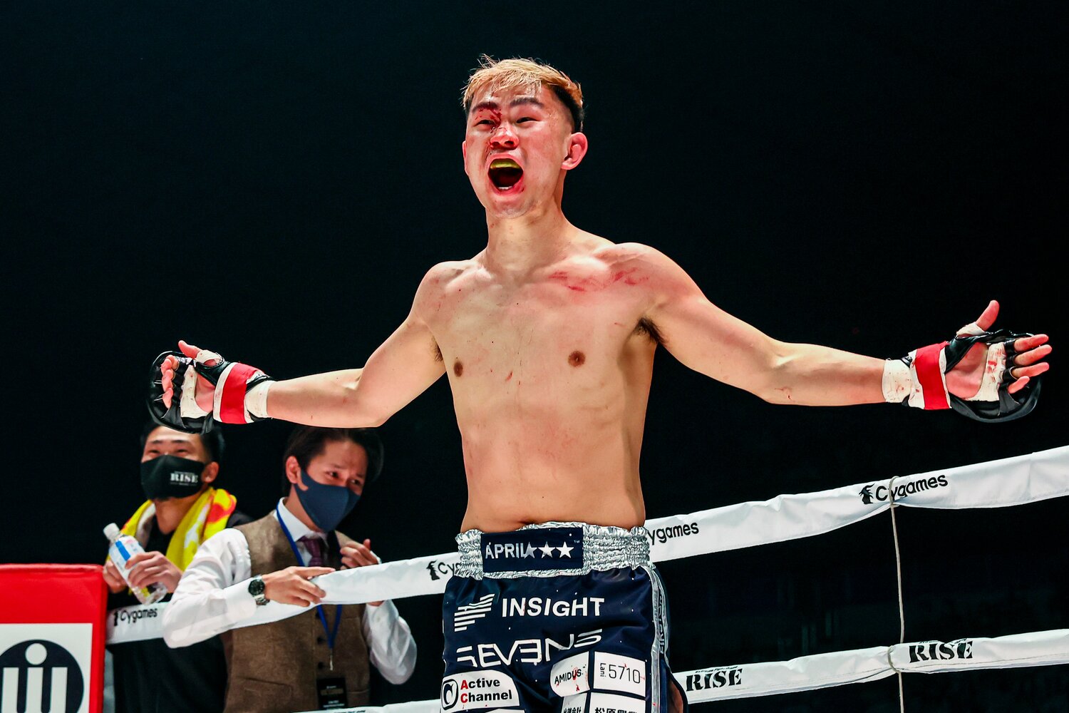 4月の『RISE ELDORADO』で流血しながら伊藤澄哉をKOしたYA-MAN　©Susumu Nagao