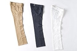 「エドウイン ゴルフ」はメンズだけでなく、レディースモデルも多数ラインナップしている。足を長く細く見せる“美脚パンツ”は、お洒落にうるさい女性ゴルファーに大人気だそうで、売り切れ店も続出とか。V-hipストレッチ・ブーツカットはホワイト、カーキ、グレーともに1万3650円  