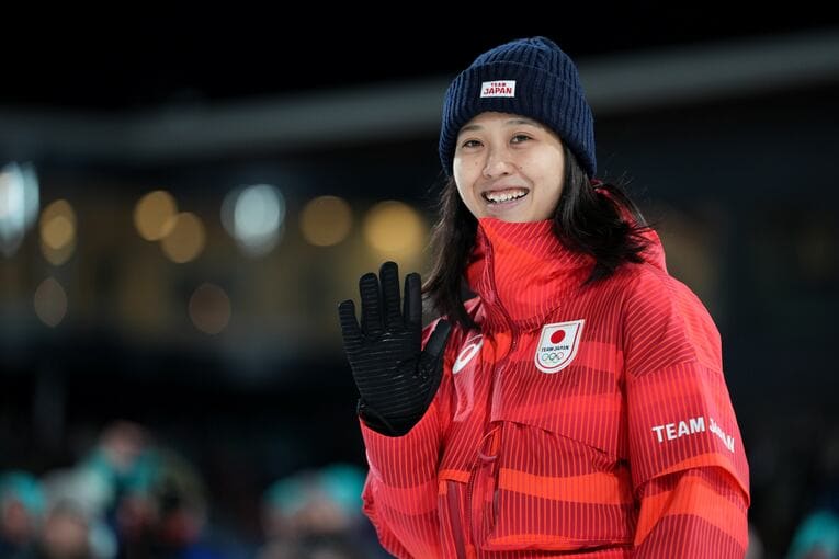 ミラノ・コルティナ五輪女子ノーマルヒルの現地写真【スワイプするとそのほかの写真もご覧になれます】　©Tsutomu Kishimoto／JMPA