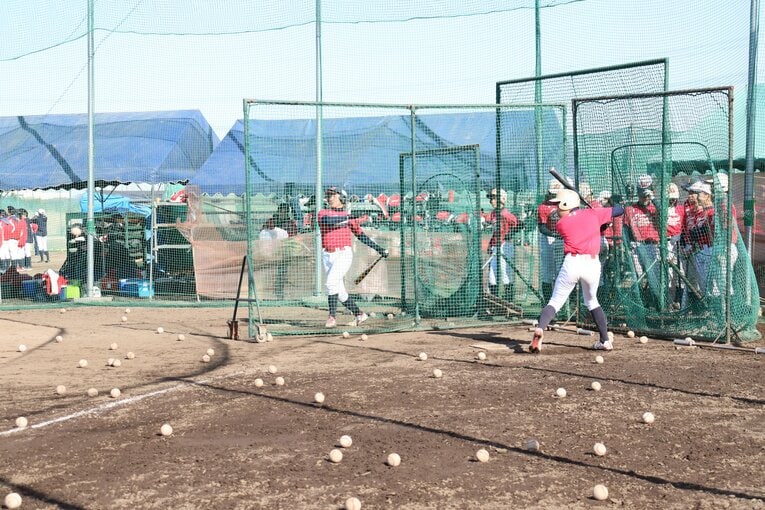 稲城シニアのトレーニング風景。意外にも大阪桐蔭への進学は平嶋が初だという　©Genki Taguchi