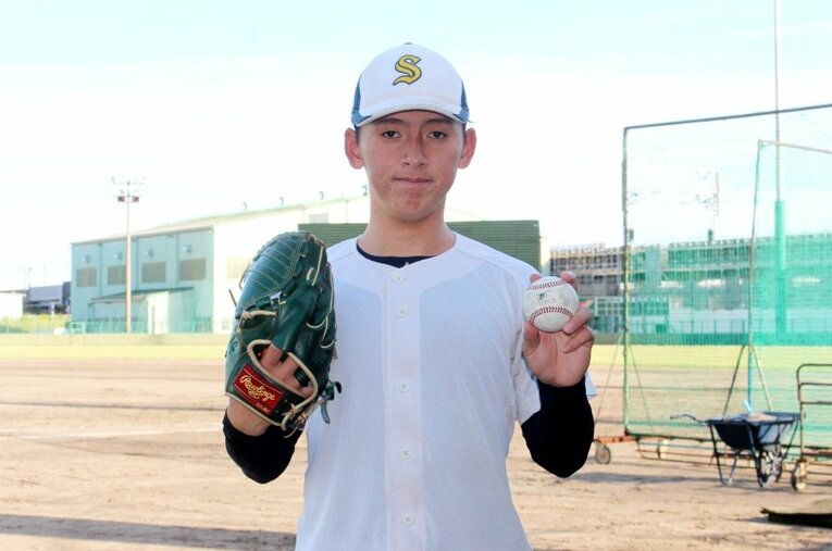 18年夏の甲子園でサヨナラスクイズに立ち尽くした姿が印象深い林優樹（近江→西濃運輸）。肉体も球速もパワーアップした今、同期たちが待つプロの舞台に進む ／ photograph by Fumi Sawai