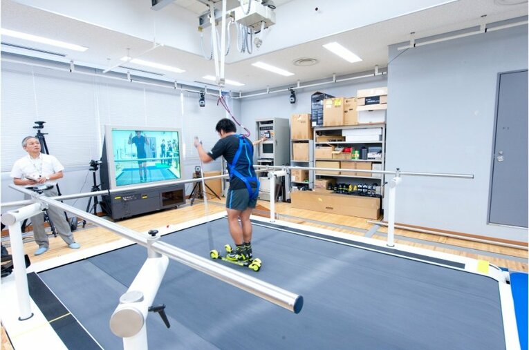 国立スポーツ科学センターの内観（2012年撮影）©Toshiya Kondo