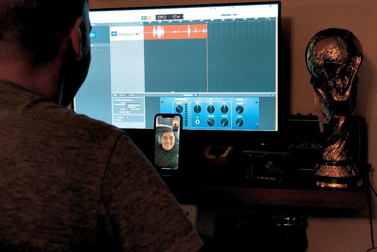 コロナ禍のため対面取材は避けられた　©L’Équipe