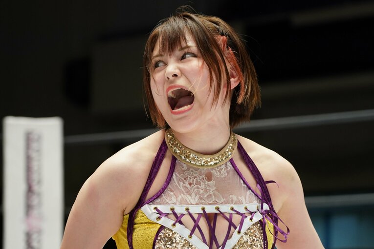 北大法学部卒→外資系企業から異例の転身…スターダムで奮闘する月山和香（30歳）はなぜプロレスラーになったのか？《特別グラビア》(46)