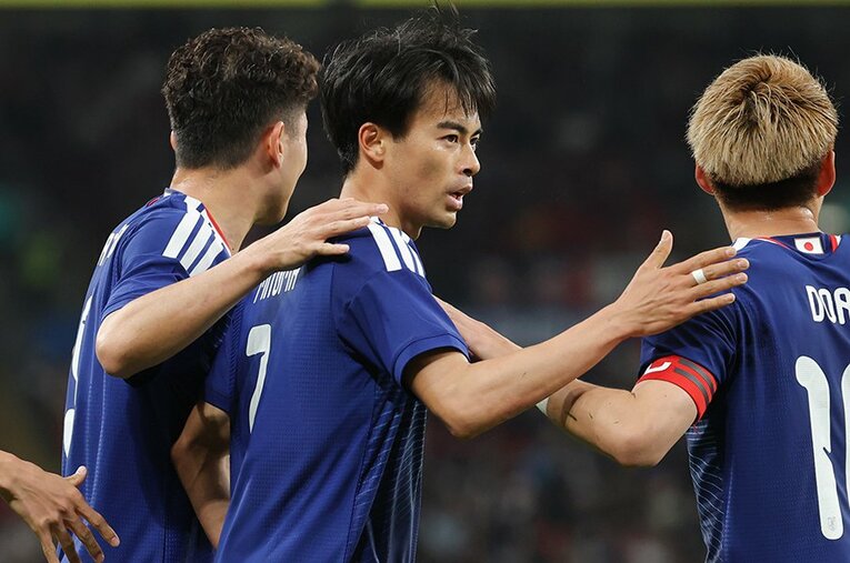 三笘薫が決勝点を挙げ、1－0で勝利した3月のイングランド戦。日本サッカーはフットボールの母国でも高く評価されている ／ photograph by JIJI PRESS