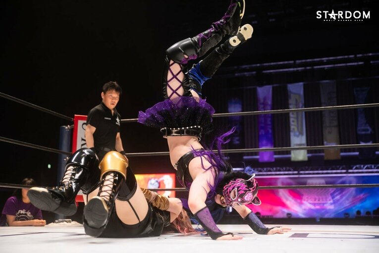 vs.鹿島沙希　©STARDOM