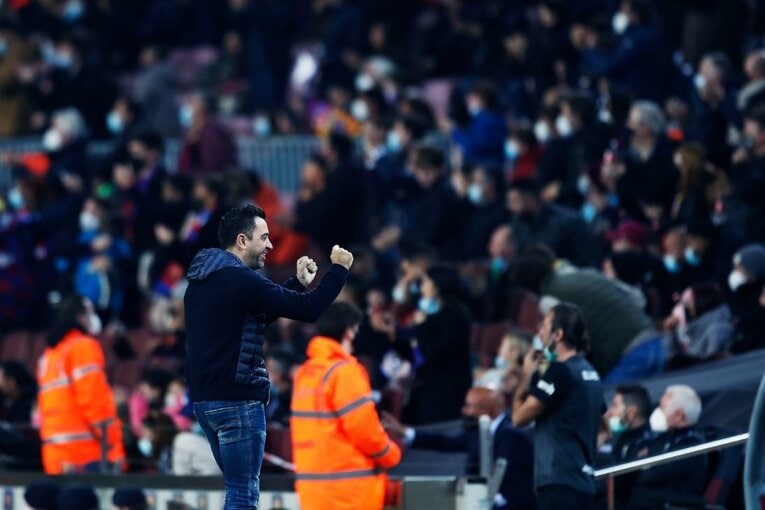 久保建英vsバルサがW杯イヤーのリーガ初戦… 年末の試合で見た「タケの身体の進化」と新星たちの奮起〈撮影者の視点〉(7)