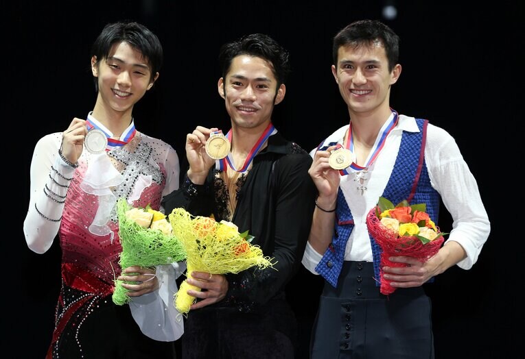 チャンが初めて羽生に敗れた2012年グランプリファイナルの表彰式　©Getty Images