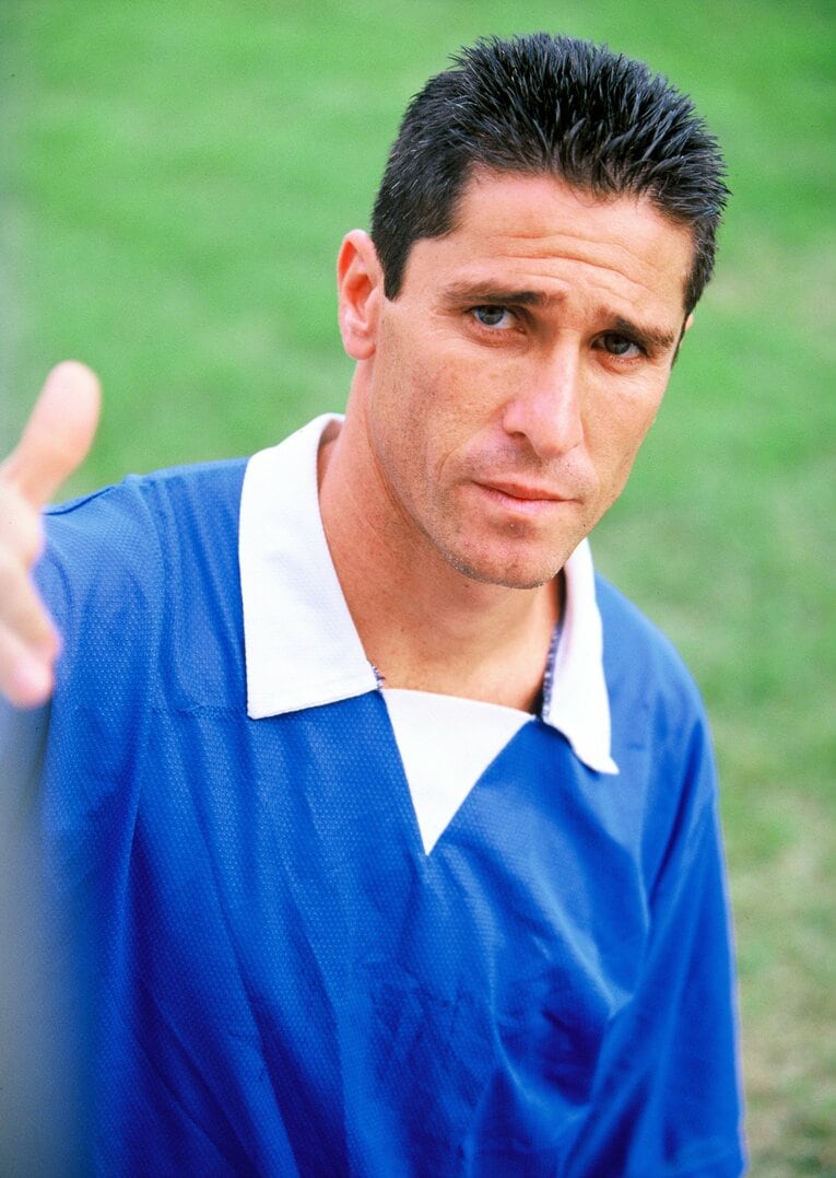 鹿島時代のジョルジーニョ　©Sports Graphic Number