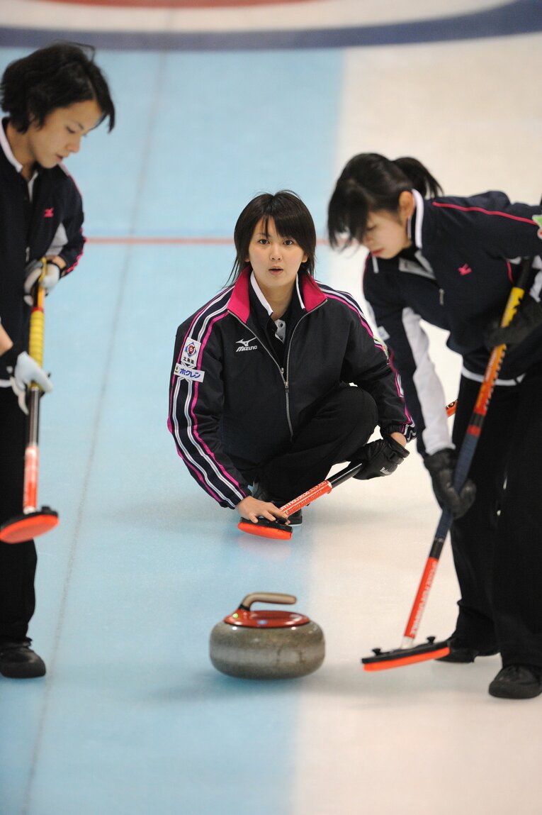 【カーリング女子レア写真】2010年の吉村紗也香（当時18歳）…写真は右に続きます　©Takashi Shimizu