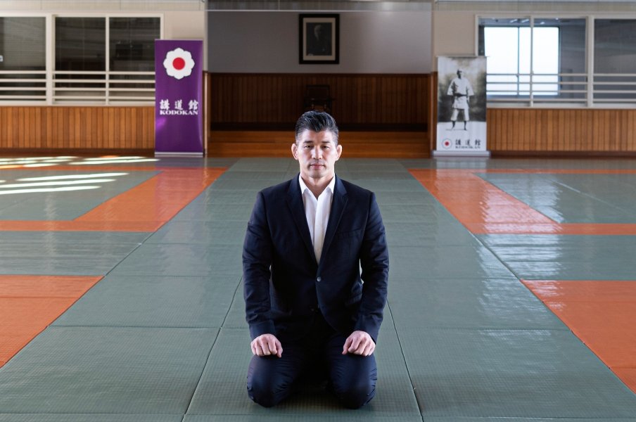 革命児・井上康生がイギリスで捨てた“チャンピオンの意識”…代表内定会見の涙には「なんて恥ずかしいことをしてしまったのかと」<Number Web> photograph by Tomosuke Imai
