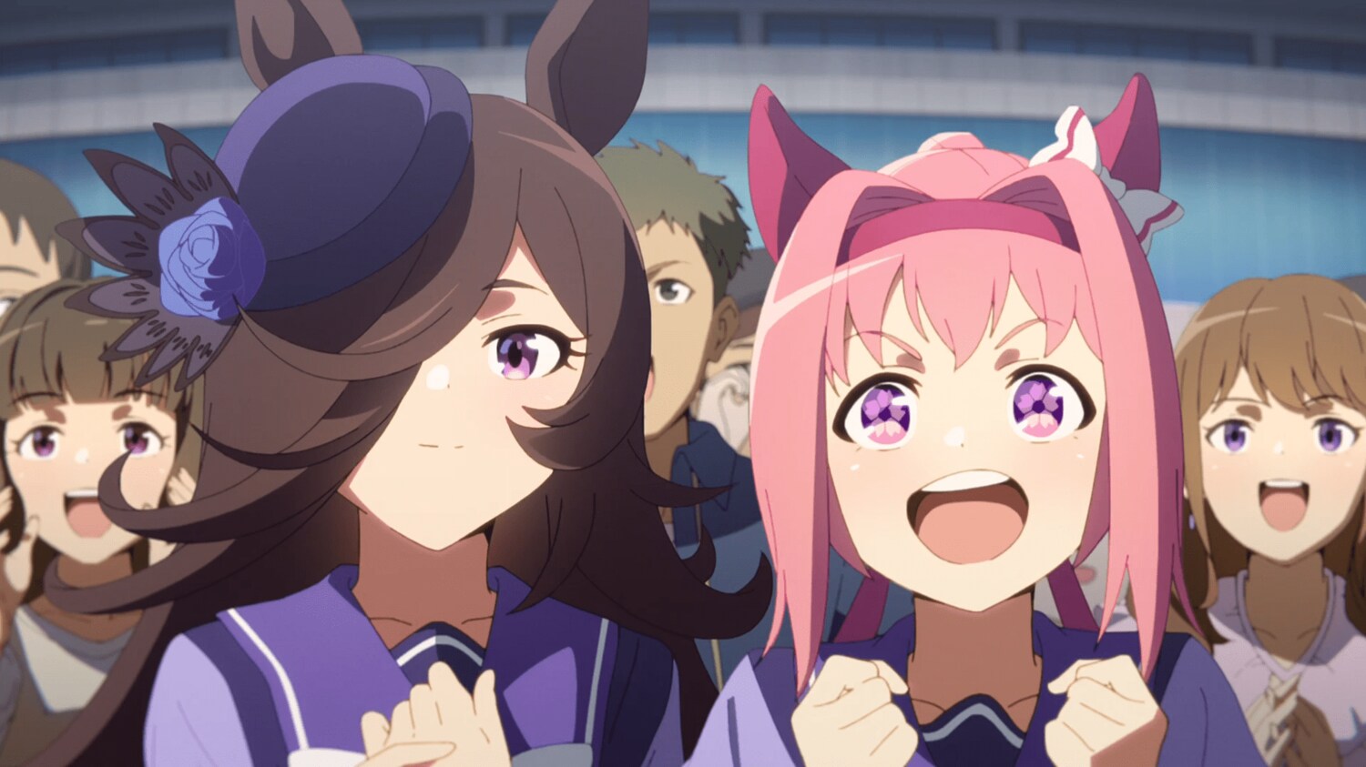 ナリタトップロードを応援してきたライスシャワー（左）とハルウララも観客席で見守る　©Cygames, Inc.