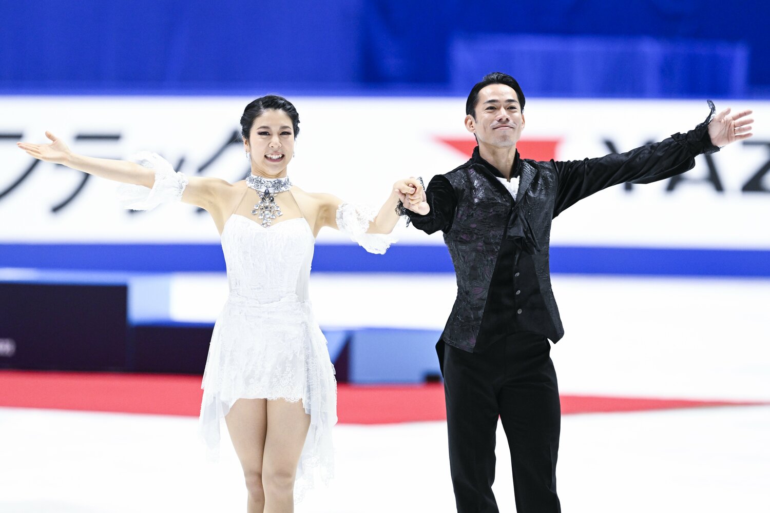 表彰式にて。来年3月、さいたまで行われる世界選手権では、どんな演技を見せてくれるか　©Asami Enomoto