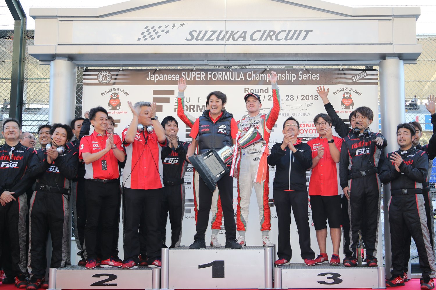 2018年に近藤真彦が率いるチームが、国内トップカテゴリーである全日本スーパーフォーミュラ選手権のチーム部門でシリーズチャンピオンに輝いた　©Takashi Ogasawara