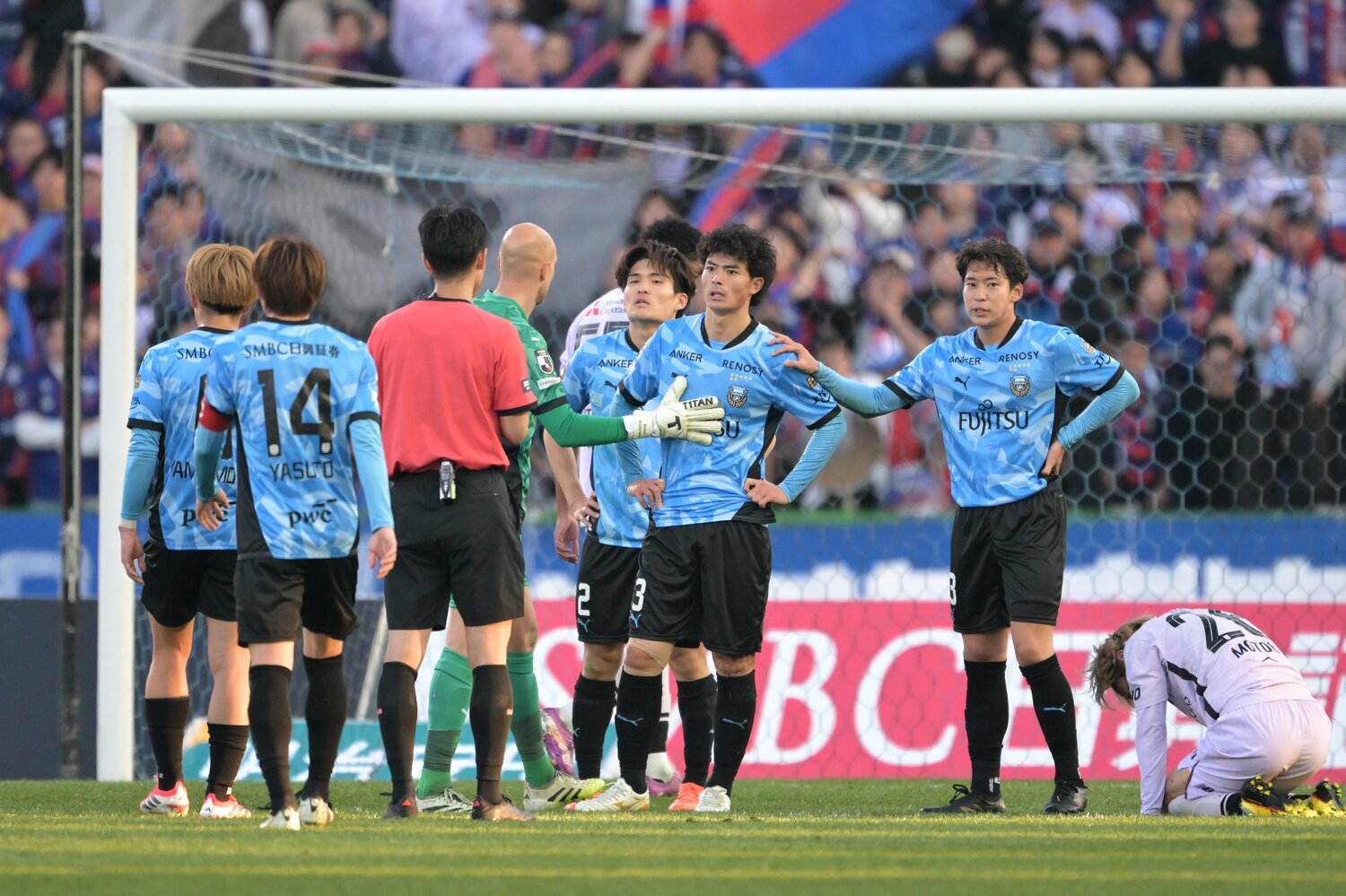 2月21日、FC東京との多摩川クラシコで手痛い敗戦を喫した川崎フロンターレ　©J.LEAGUE