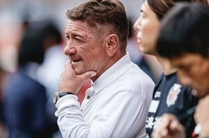 「なぜ簡単に海外移籍させるの？」来日18年ミシャ監督が“Jリーグの常識”に疑問「ミトマは1年目から…」「ヨーロッパなら数十億円が動く」