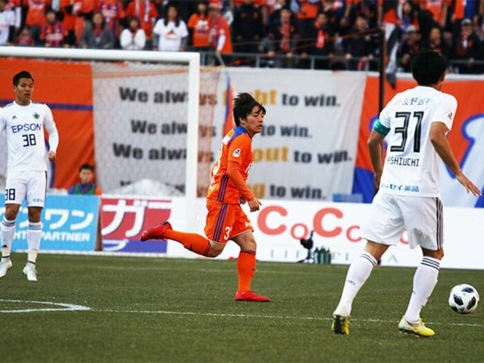 高木俊幸、善朗、大輔3兄弟の宿命。「将来は3人全員J1の舞台で……」<Number Web> photograph by Takahito Ando