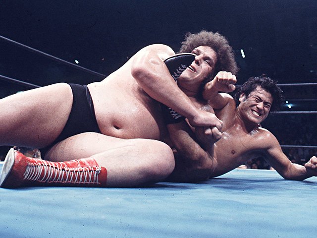 超貴重　プロレス仕掛人は死なず 〜新聞寿 （初版本） WWE殿堂入りの新間寿とは何者か。新日本プロレスの「過激な仕掛け人