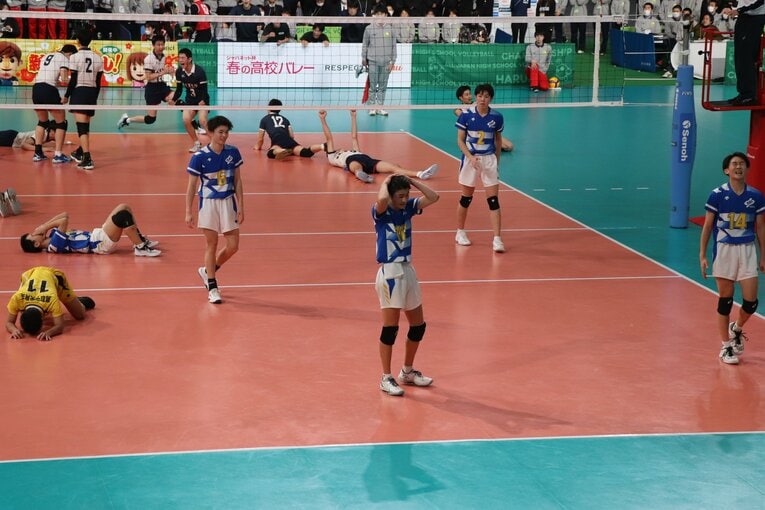 春高バレー2回戦／鳥取中央育英高校vs.慶應義塾高校