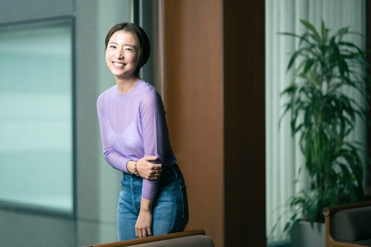 結婚生活について振り返ってくれたアンナさん　©Miki Fukano　