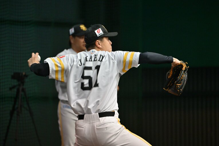 【連続写真】「ストレートが浮かび上がる…」前田純の投球フォーム　©Hideki Sugiyama