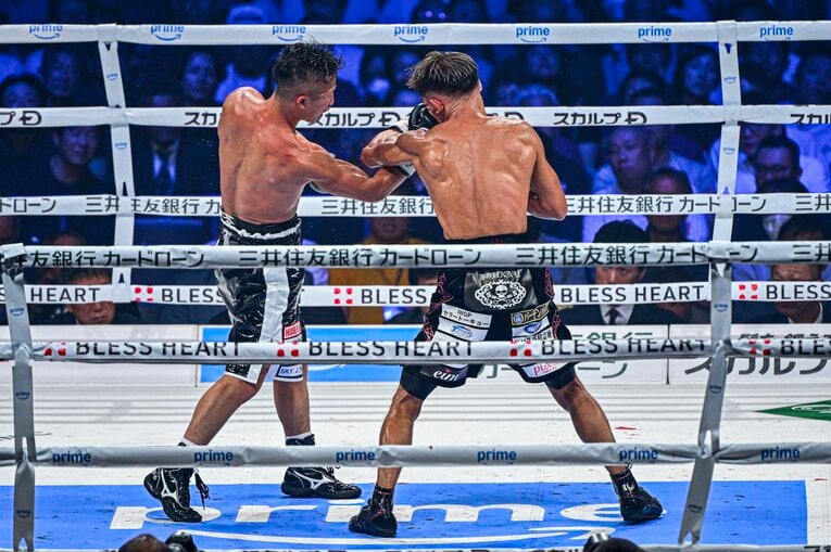 井上拓真vs.堤聖也（WBA世界バンタム級タイトルマッチ）©Takuya Sugiyama