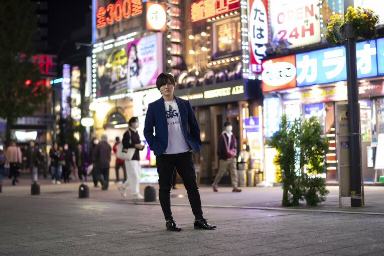 水着に集まる視線「胸が嫌で嫌でしかたがなかった」 女子水球代表だった成宮涼（29）が壮絶な治療の末、歌舞伎町ホストになるまで(16)