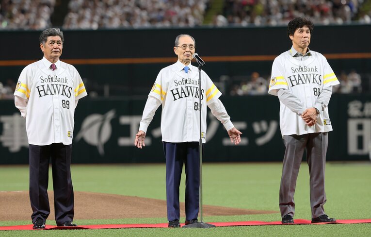 万感の思いを語った　©Sankei Shimbun