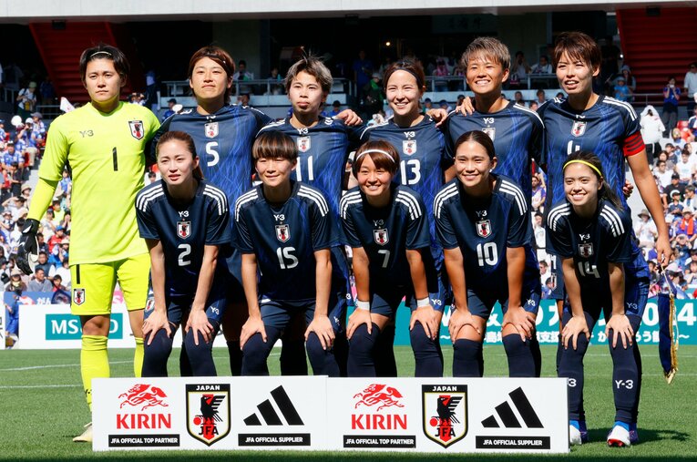 ガーナ戦先発メンバー。前列右から長谷川唯、長野風花、宮沢ひなた、藤野あおば、清水梨紗。後列左から山下杏也加、高橋はな、田中美南、北川ひかる、南萌華、熊谷紗希　©Shigeki Yamamoto