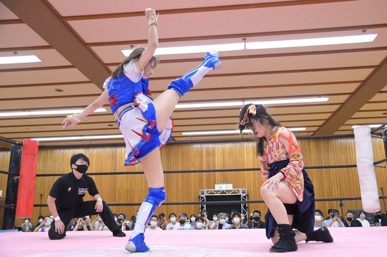 リングで闘う荒井優希（宮本もか戦）　提供：東京女子プロレス