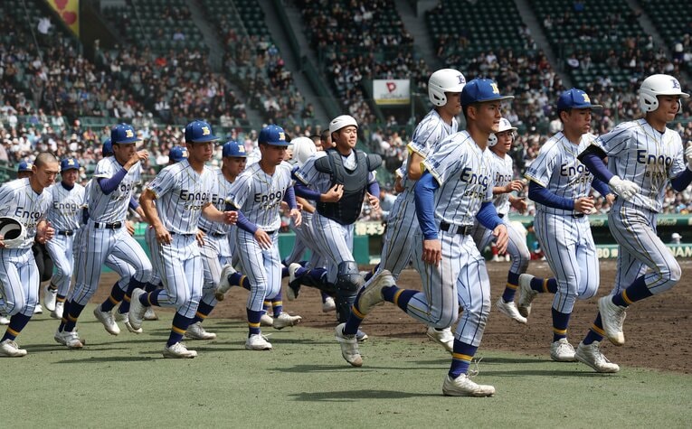 センバツで活躍したエナジックスポーツ　©JIJI PRESS
