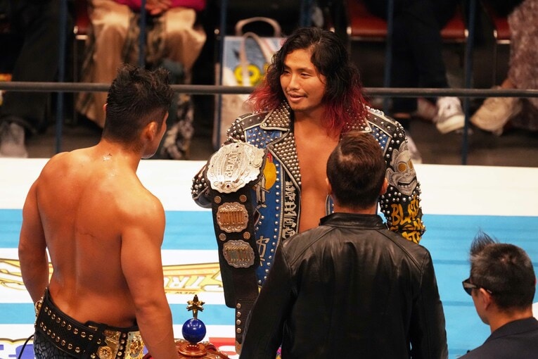 新王者SANADAへの挑戦を表明したIWGPジュニアヘビー級王者の高橋ヒロム